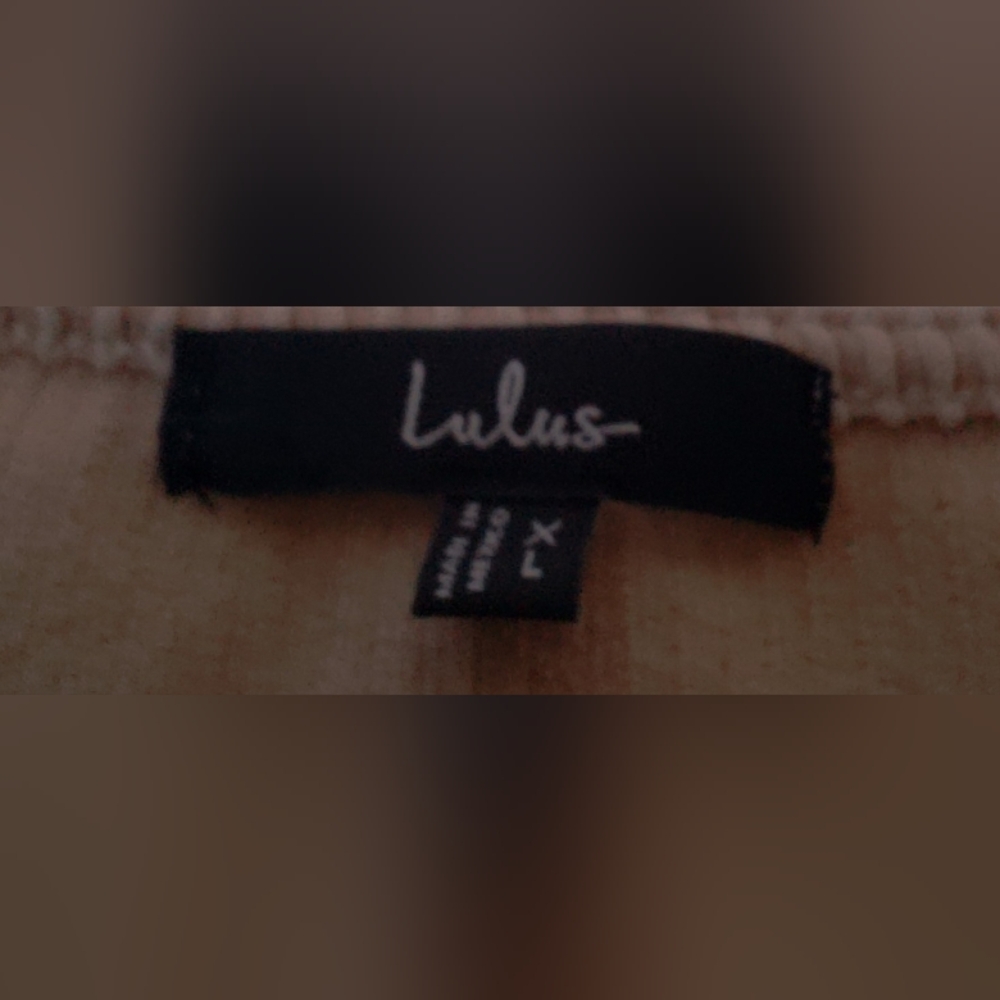 Lulu's Cream Color Top Size XL - Picture 3 of 4